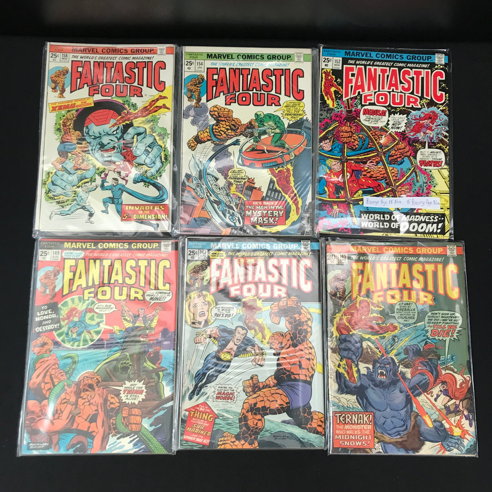 MARVEL COMICS FANTASTIC FOUR COMIC BOOK LOT (1 of 1)