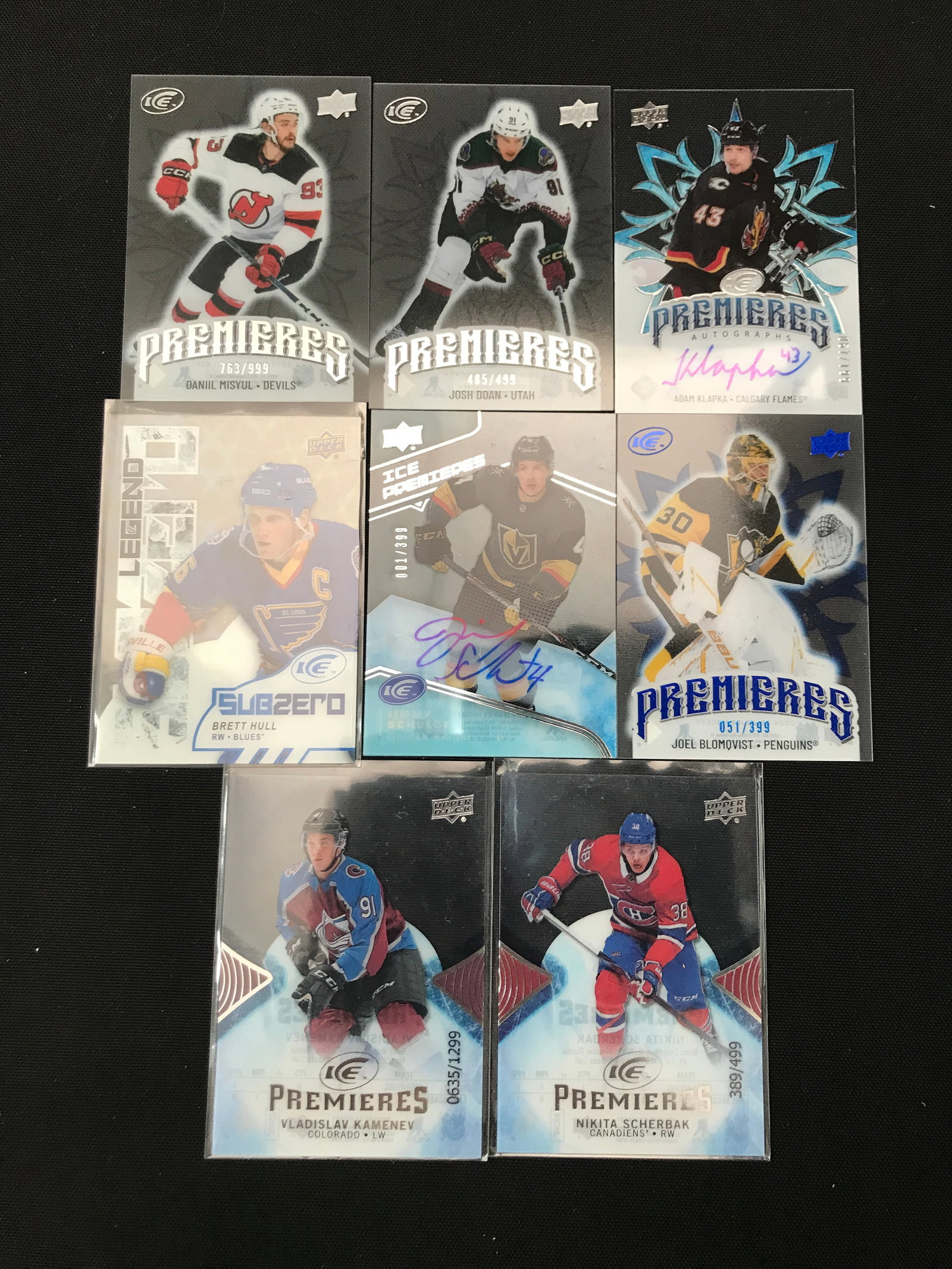 LOT OF 8 UPPER DECK ICE PREMIERES TRADING CARDS - INCLUDING 2 SIGNED: Prices are in Canadian dollars