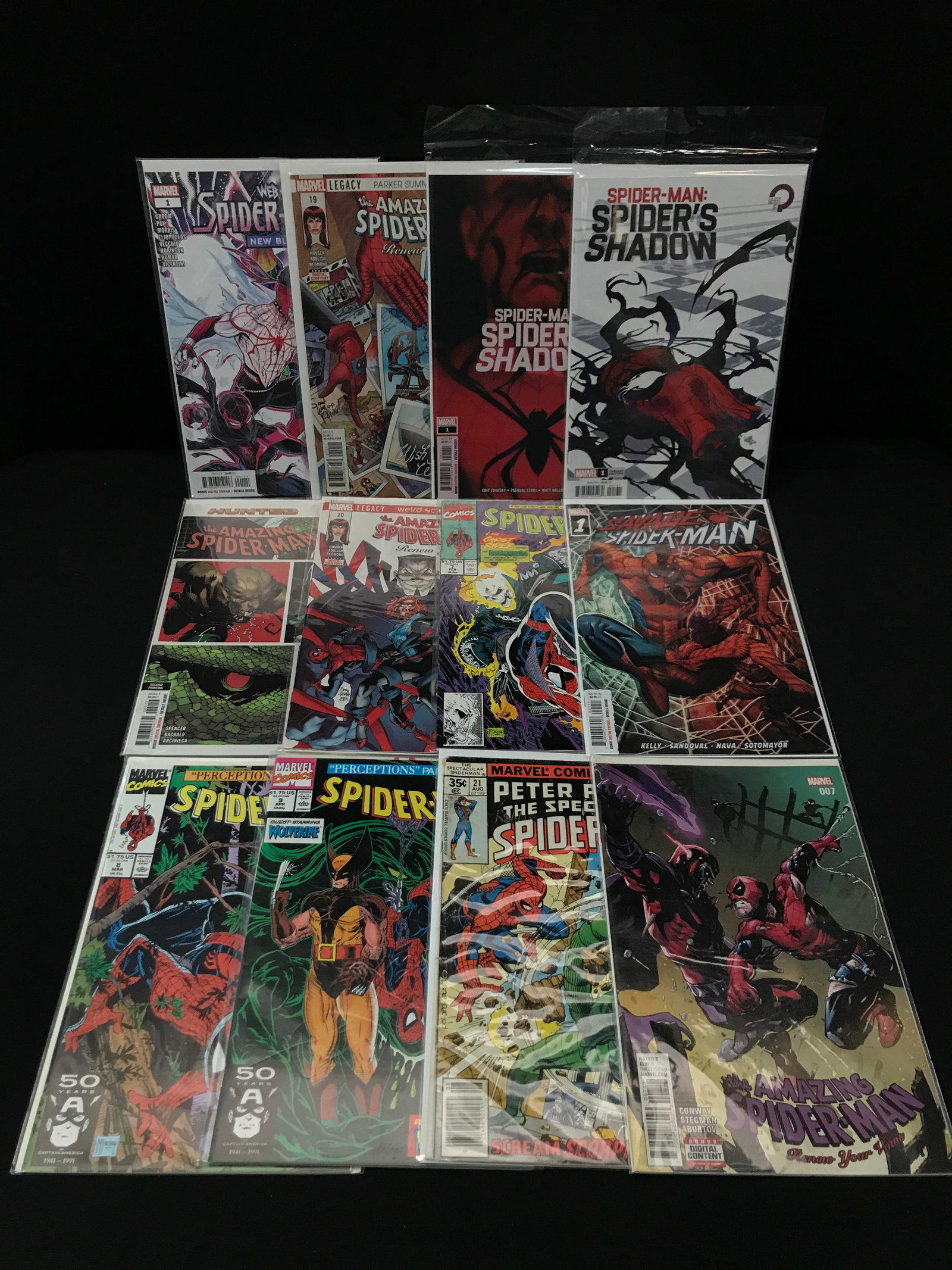 LOT OF 12 SPIDERMAN COMICS - MARVEL COMICS: Prices are in Canadian dollars