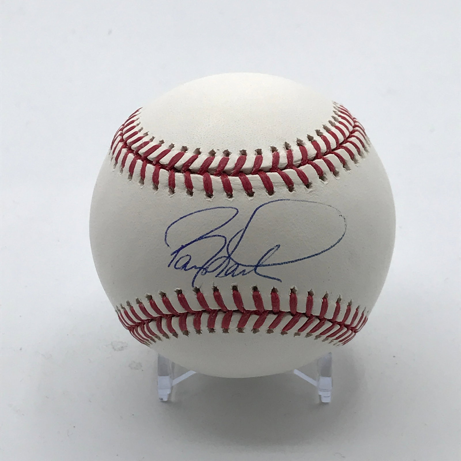 BARRY LARKIN SIGNED BASEBALL - BECKETT COA: Prices are in Canadian dollars