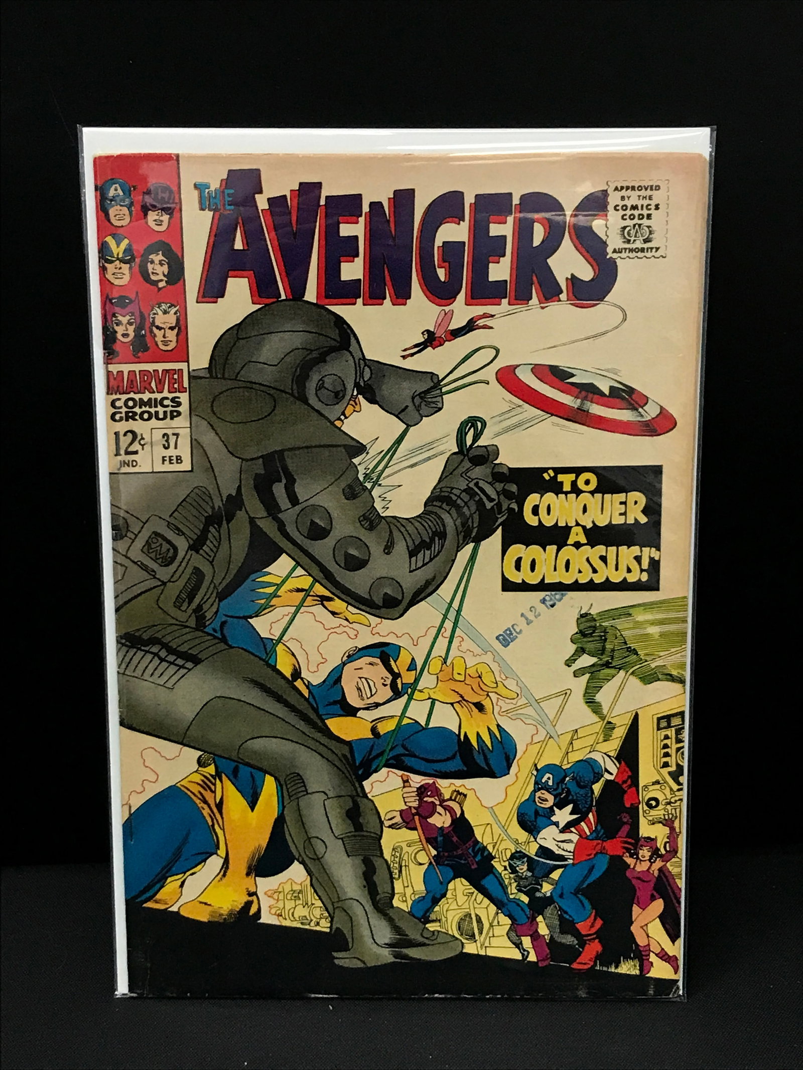 THE AVENGERS #37 - MARVEL COMICS (1 of 1)