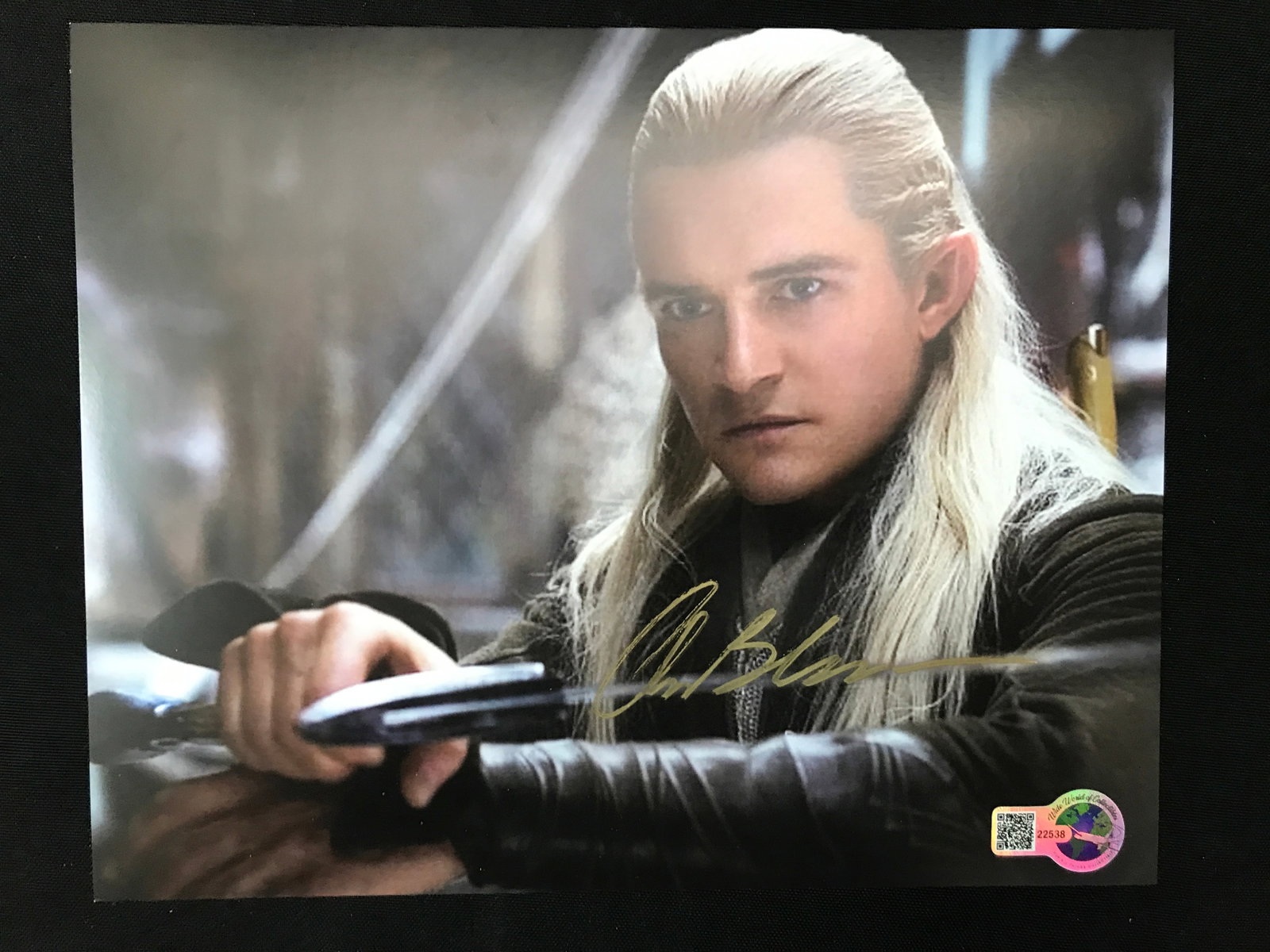 ORLANDO BLOOM SIGNED LORD OF THE RINGS 8X10 - WWOC COA: Prices are in Canadian dollars