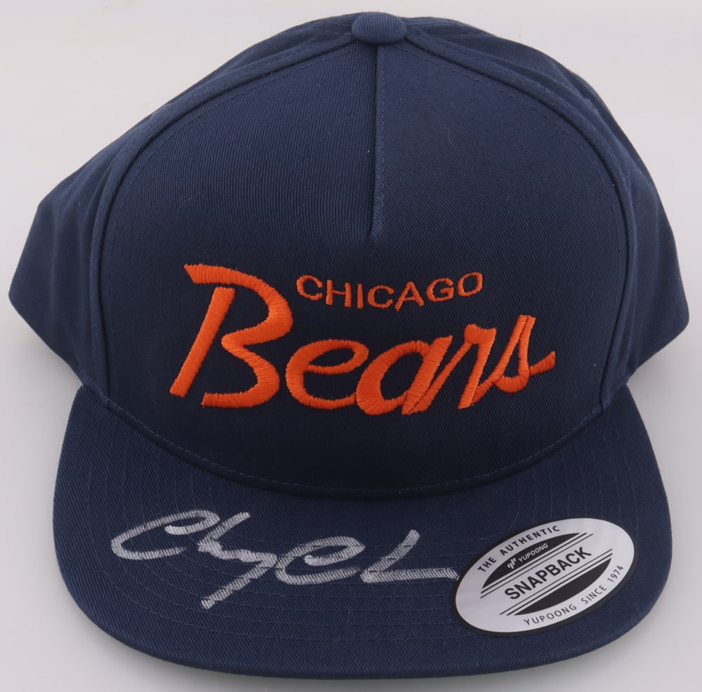 CHEVY CHASE SIGNED CHICAGO BEARS CAP - BECKETT COA: Prices are in Canadian dollars