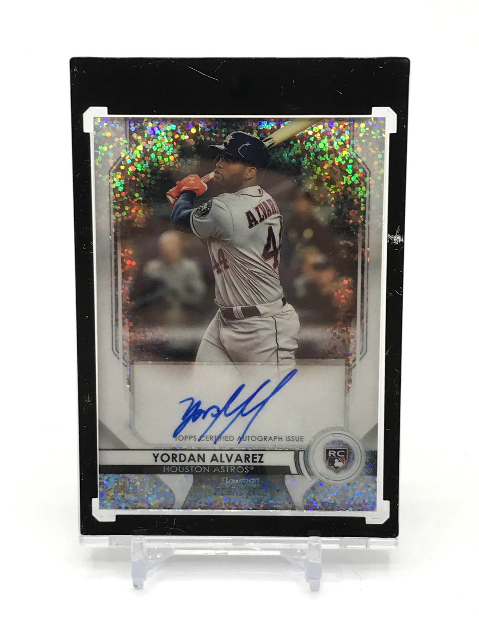 2020 TOPPS CERTIFIED AUTOGRAPH ISSUE YORDAN ALVAREZ SIGNED ROOKIE BASEBALL TRADING CARD: Prices are in Canadian dollars