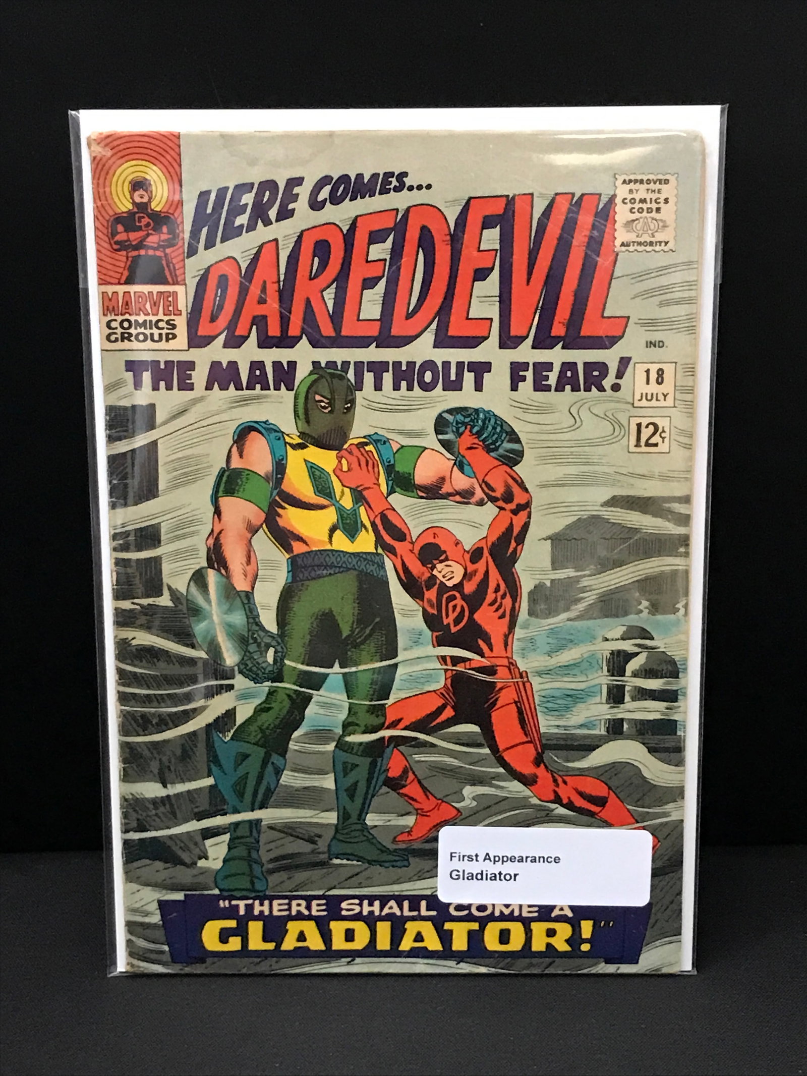 DAREDEVIL #18 1ST APP OF GLADIATOR - MARVEL COMICS (1 of 1)