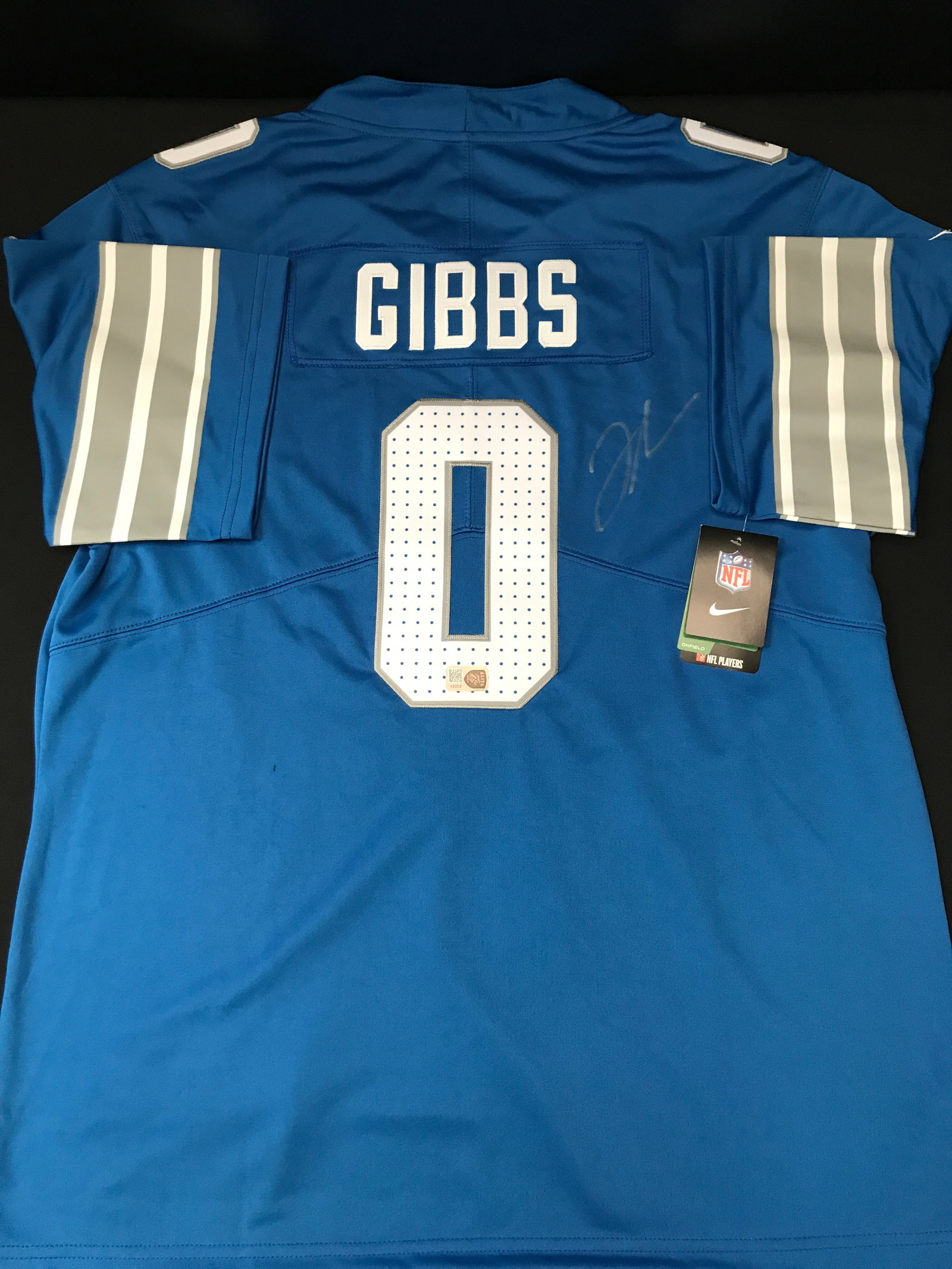 JAHMYR GIBBS SIGNED DETROIT LIONS CUSTOM JERSEY - ELITE COA: Prices are in Canadian dollars