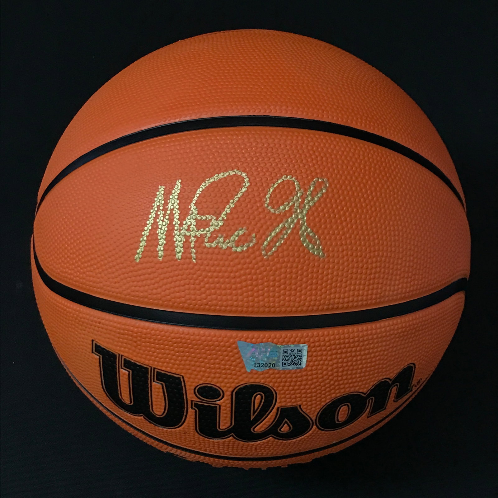 MAGIC JOHNSON SIGNED BASKETBALL - ACE COA (1 of 1)