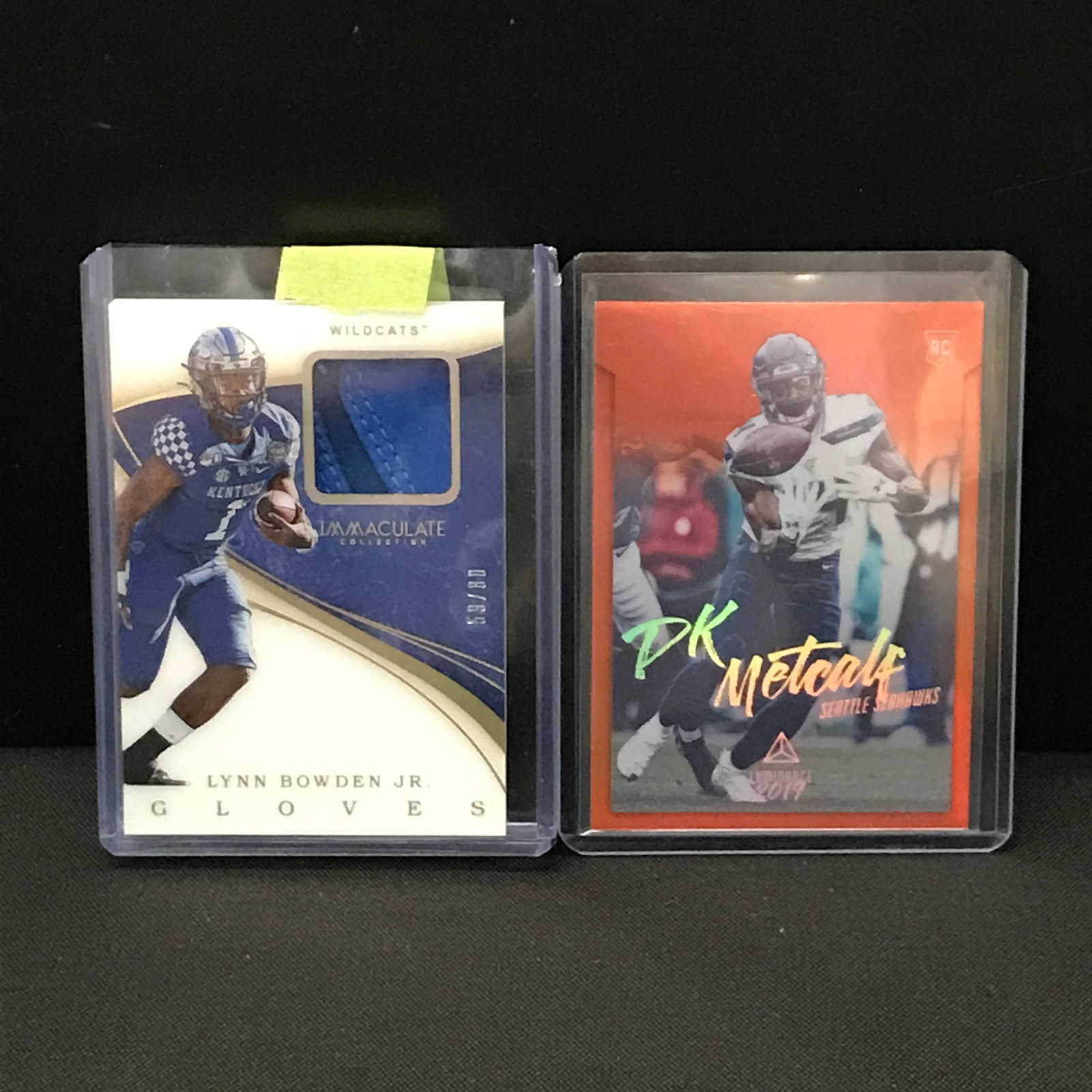 LOT OF 2 FOOTBALL TRADING CARDS INCLUDING D.K METCALF ROOKIE /50: Prices are in Canadian dollars