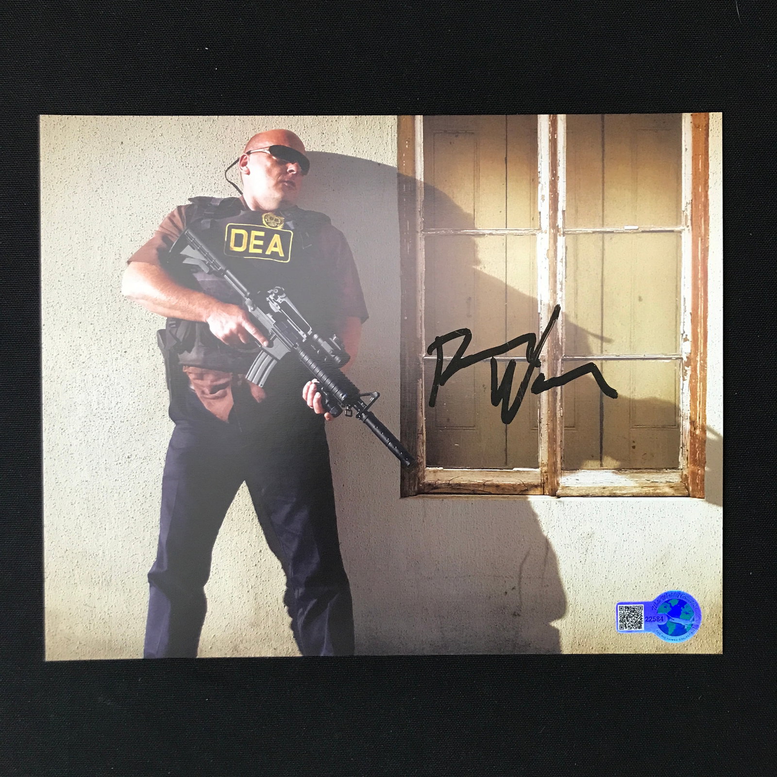 DEAN NORRIS SIGNED 8 x 10 (WWOC COA): Prices are in Canadian dollars