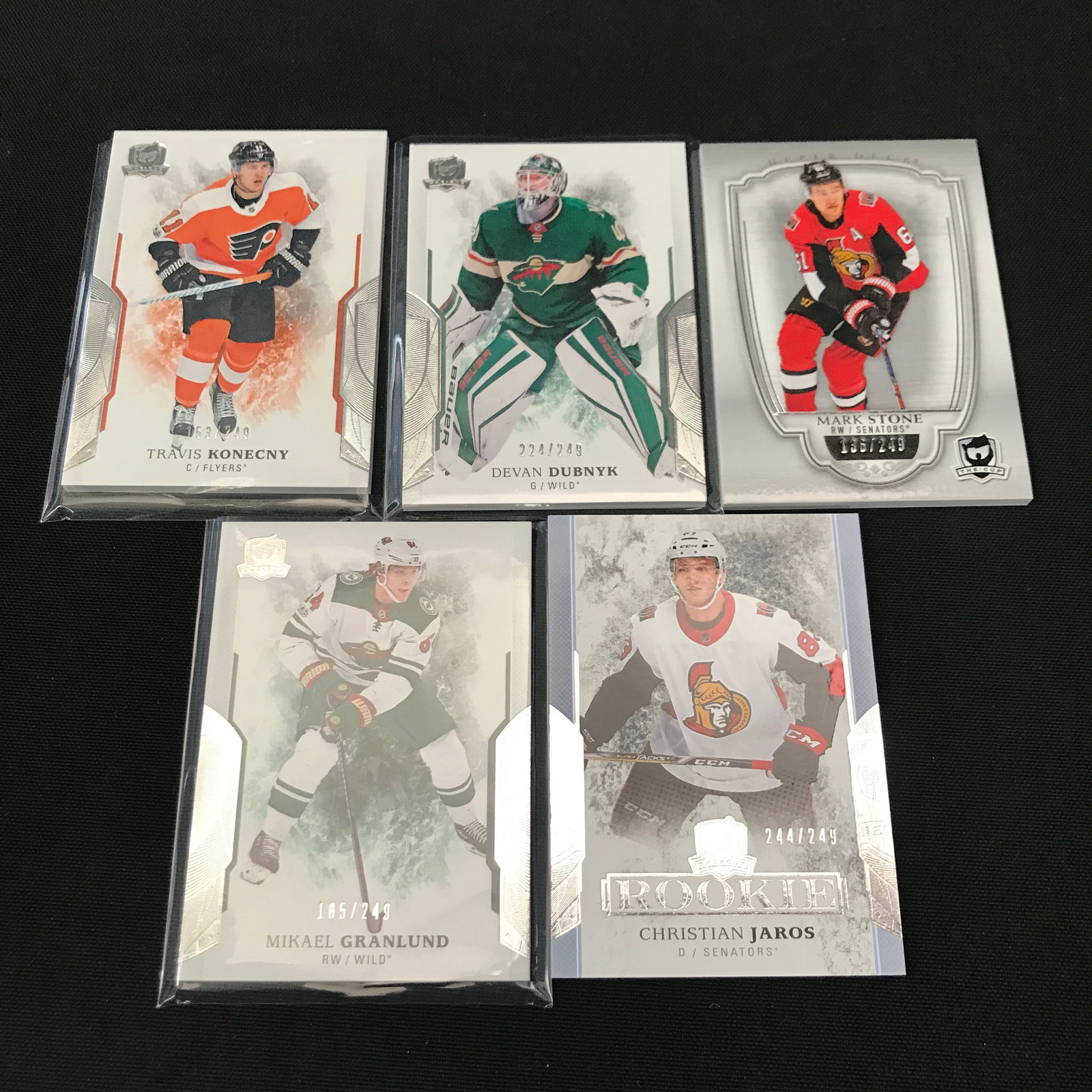 LOT OF 5 THE CUP HOCKEY TRADING CARDS /249: Prices are in Canadian dollars