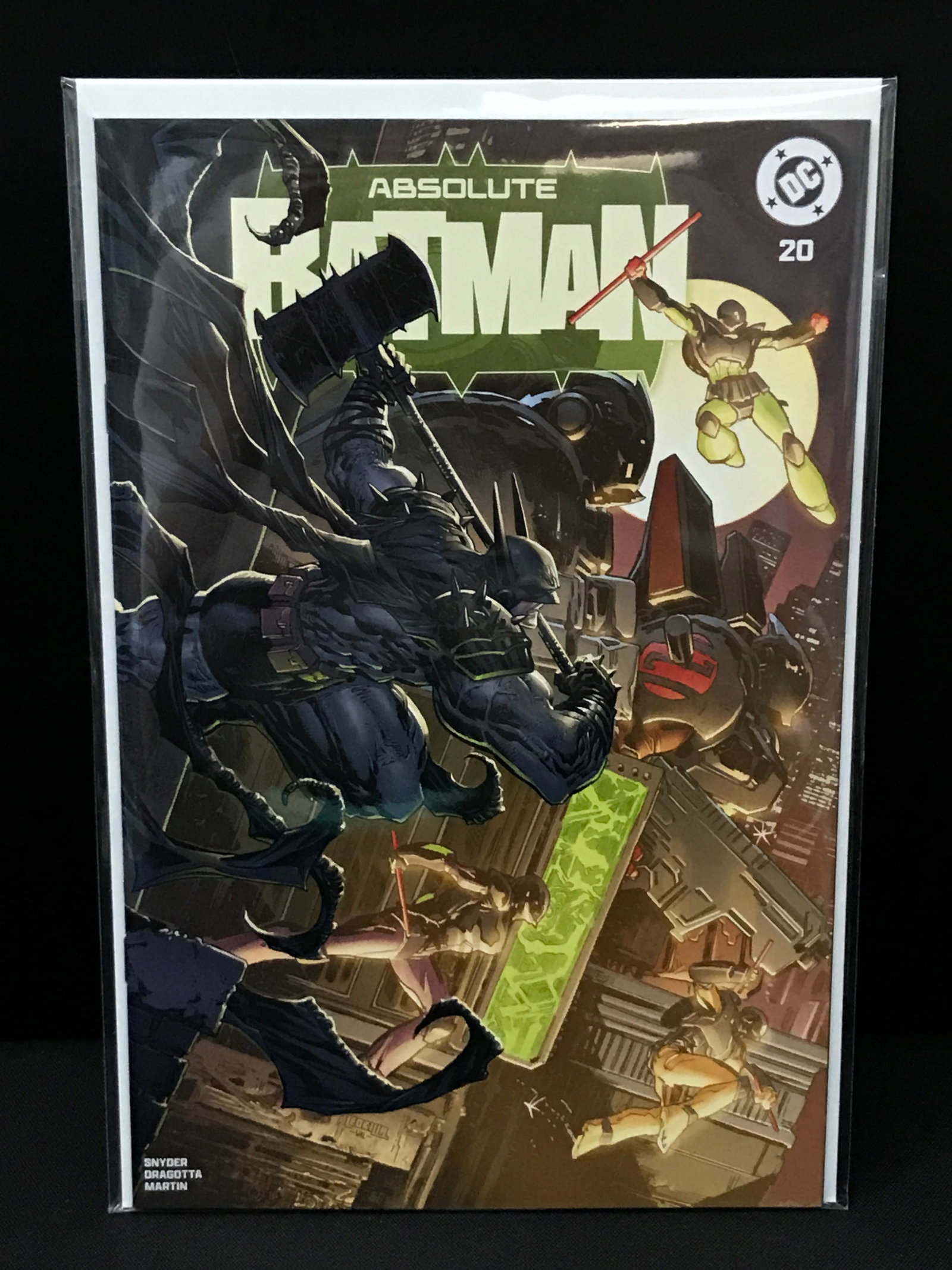 ABSOLUTE BATMAN #20 LIMITED TO 1,000 COPIES WITH COA - DC COMICS (1 of 2)