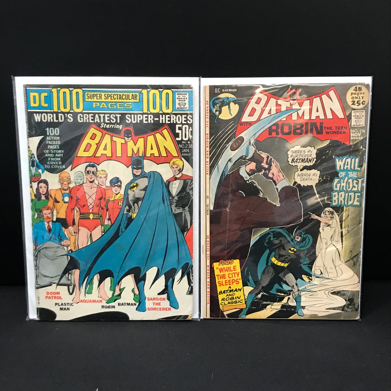 LOT OF 2 BATMAN COMICS - DC COMICS (1 of 1)