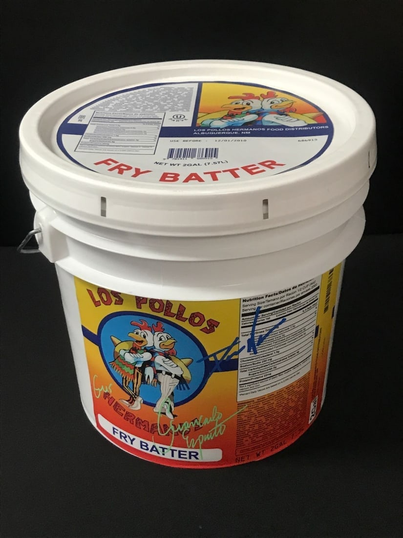 GIANCARLO ESPOSITO AND DEAN NORRIS SIGNED LOS POLLOS HERMANOS CHICKEN BUCKET - WWOC COA: Prices are in Canadian dollars