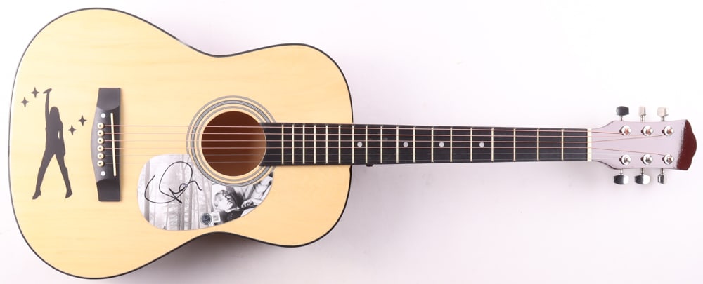TAYLOR SWIFT SIGNED ACOUSTIC GUITAR - JSA COA (1 of 2)