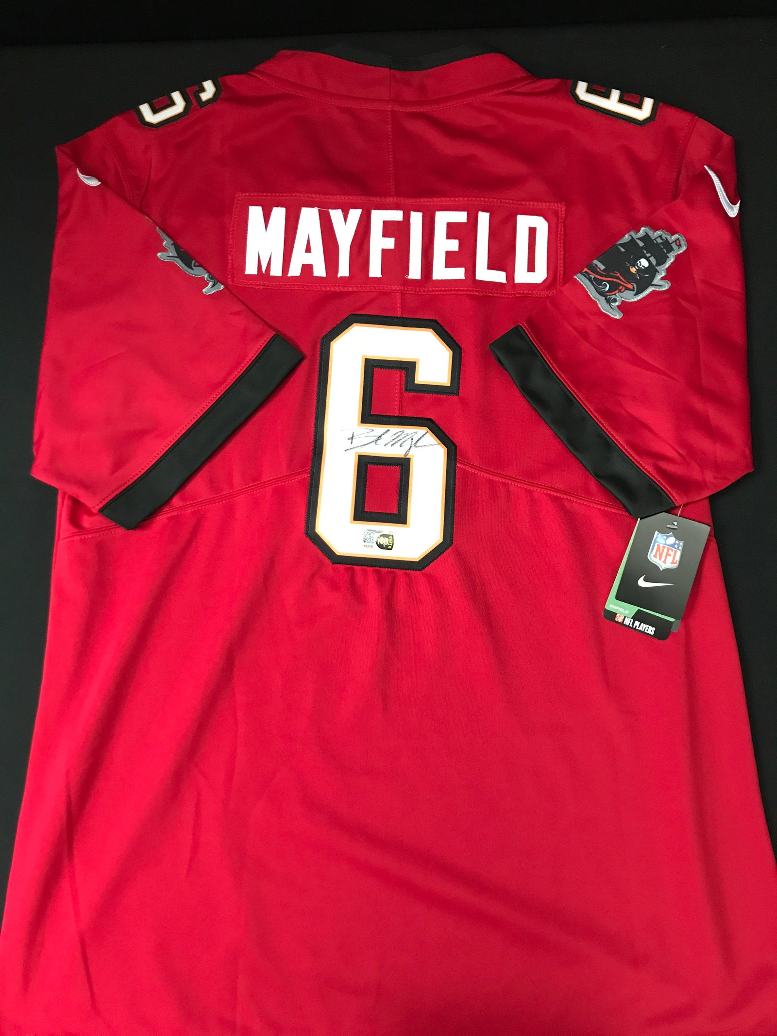 BAKER MAYFIELD SIGNED TAMPA BAY BUCCANEERS CUSTOM JERSEY - ELITE COA (1 of 3)