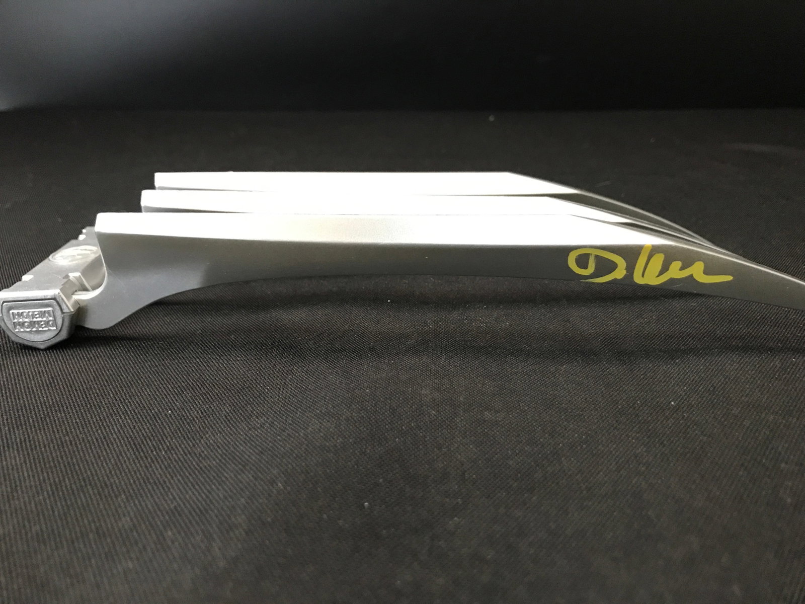 DAFNE KEEN SIGNED X-23 WOLVERINE CLAWS - WWOC COA: Prices are in Canadian dollars