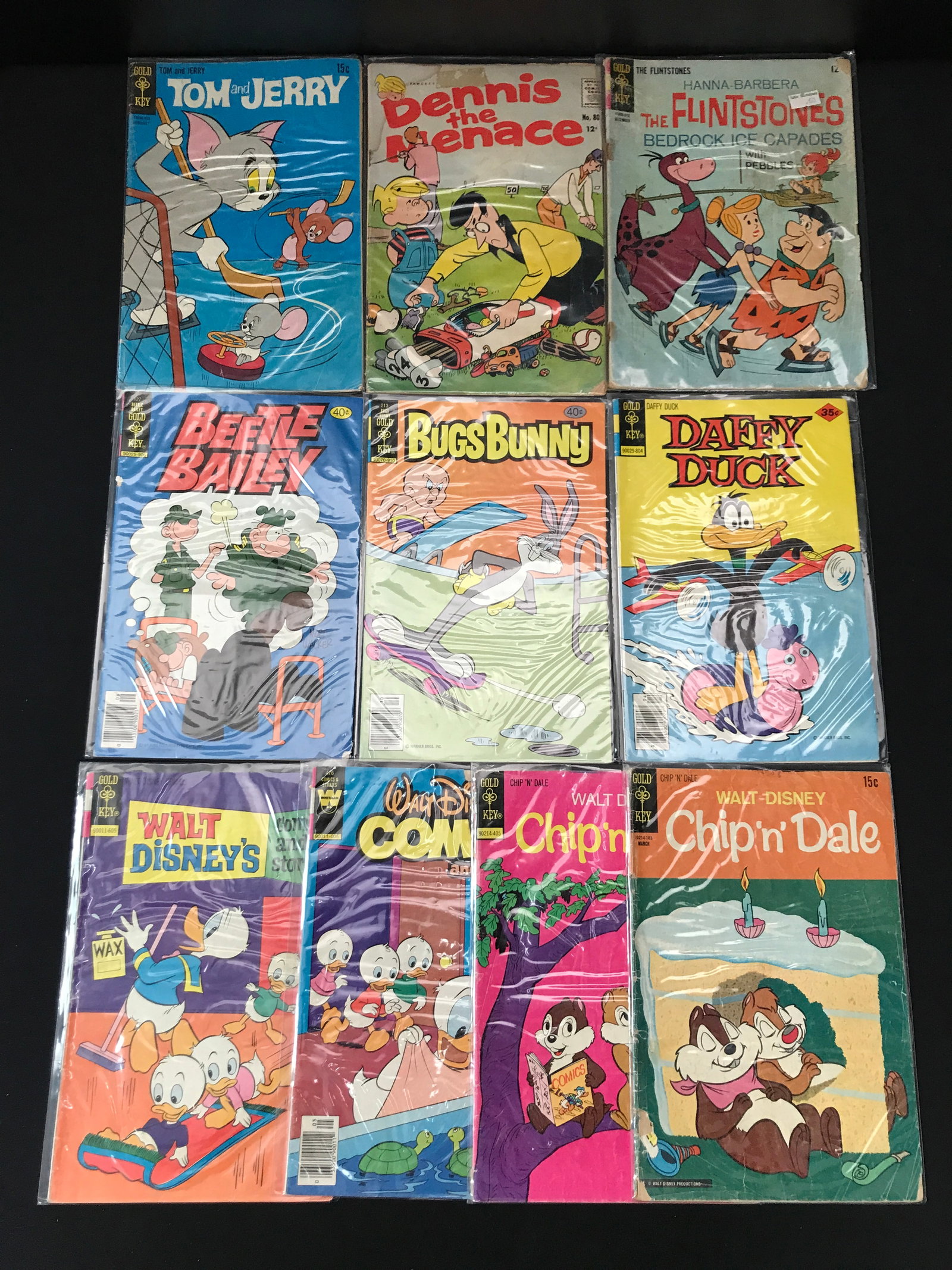 LOT OF 10 MIXED TITLE COMICS - MOSTLY GOLD KEY COMICS: Prices are in Canadian dollars