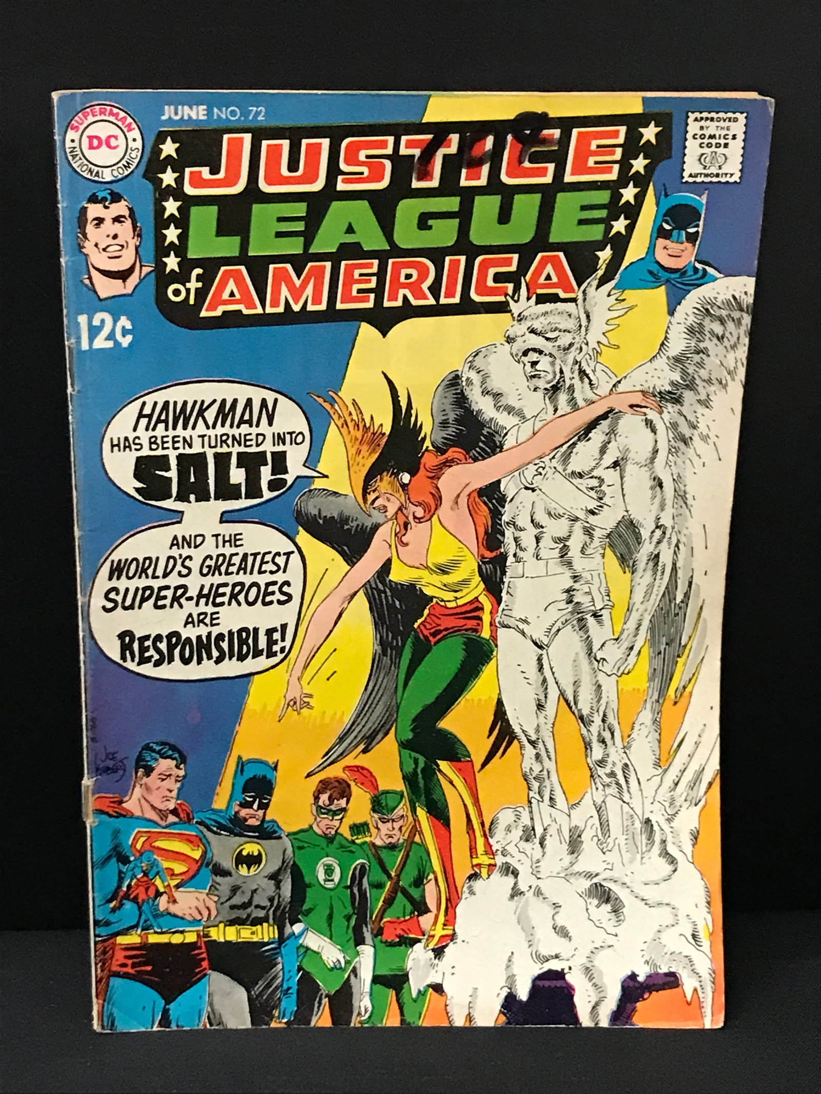 JUSTICE LEAGUE OF AMERICA #72 - DC COMICS: Prices are in Canadian Dollars