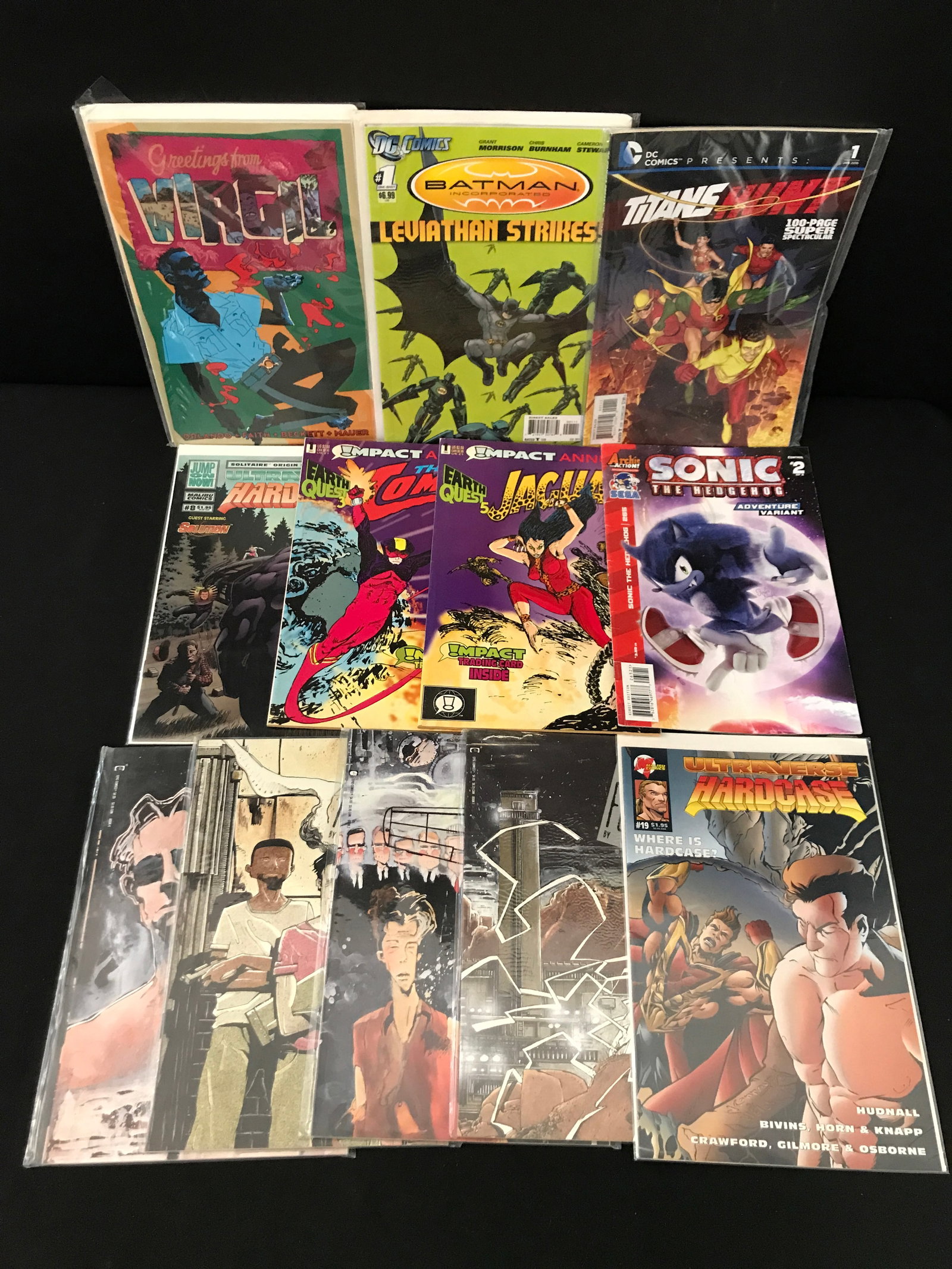 LOT OF 12 MIXED TITLE COMICS - VARIOUS PUBLISHERS: Prices are in Canadian dollars
