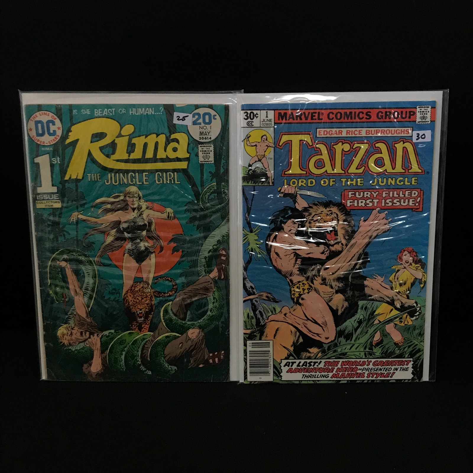 LOT OF 2 X #1 COMICS - MARVEL & DC: Prices are in Canadian dollars