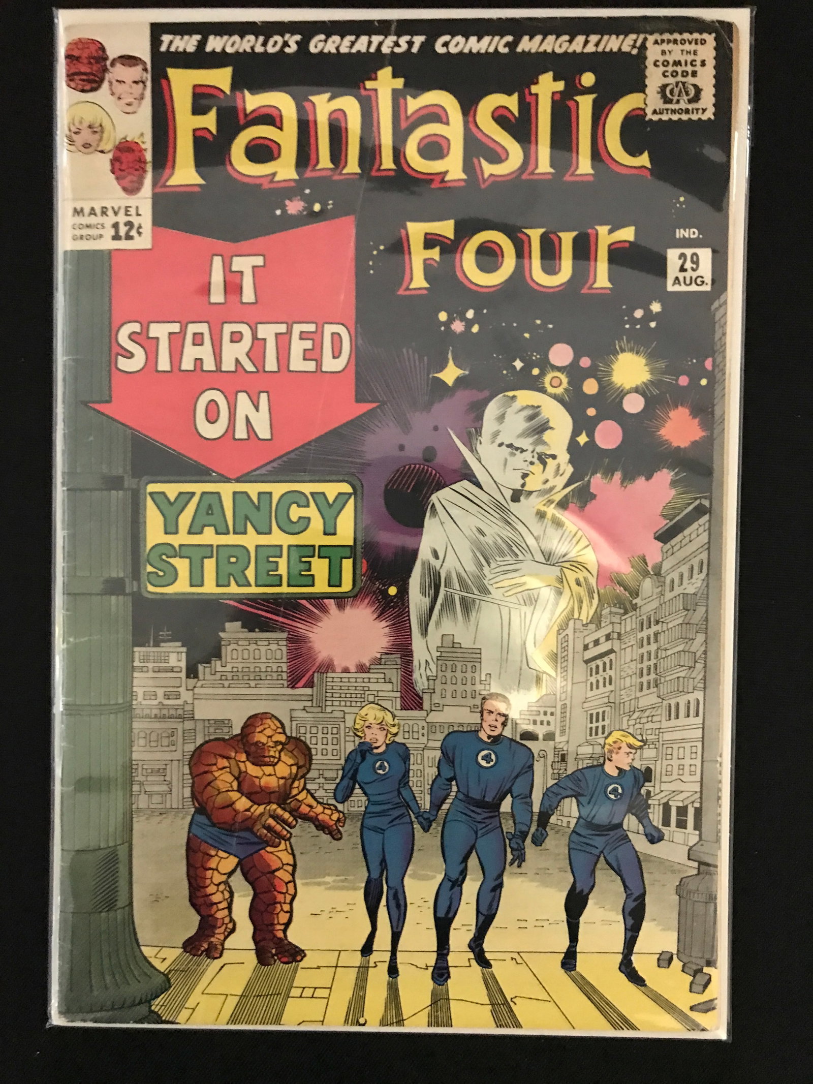 FANTASTIC FOUR #29 - MARVEL COMICS: Prices are in Canadian dollars