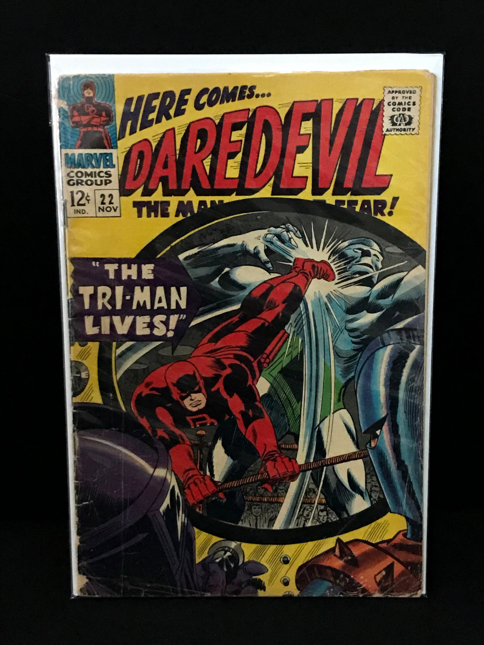 DAREDEVIL #22 - MARVEL COMICS: Prices are in Canadian dollars
