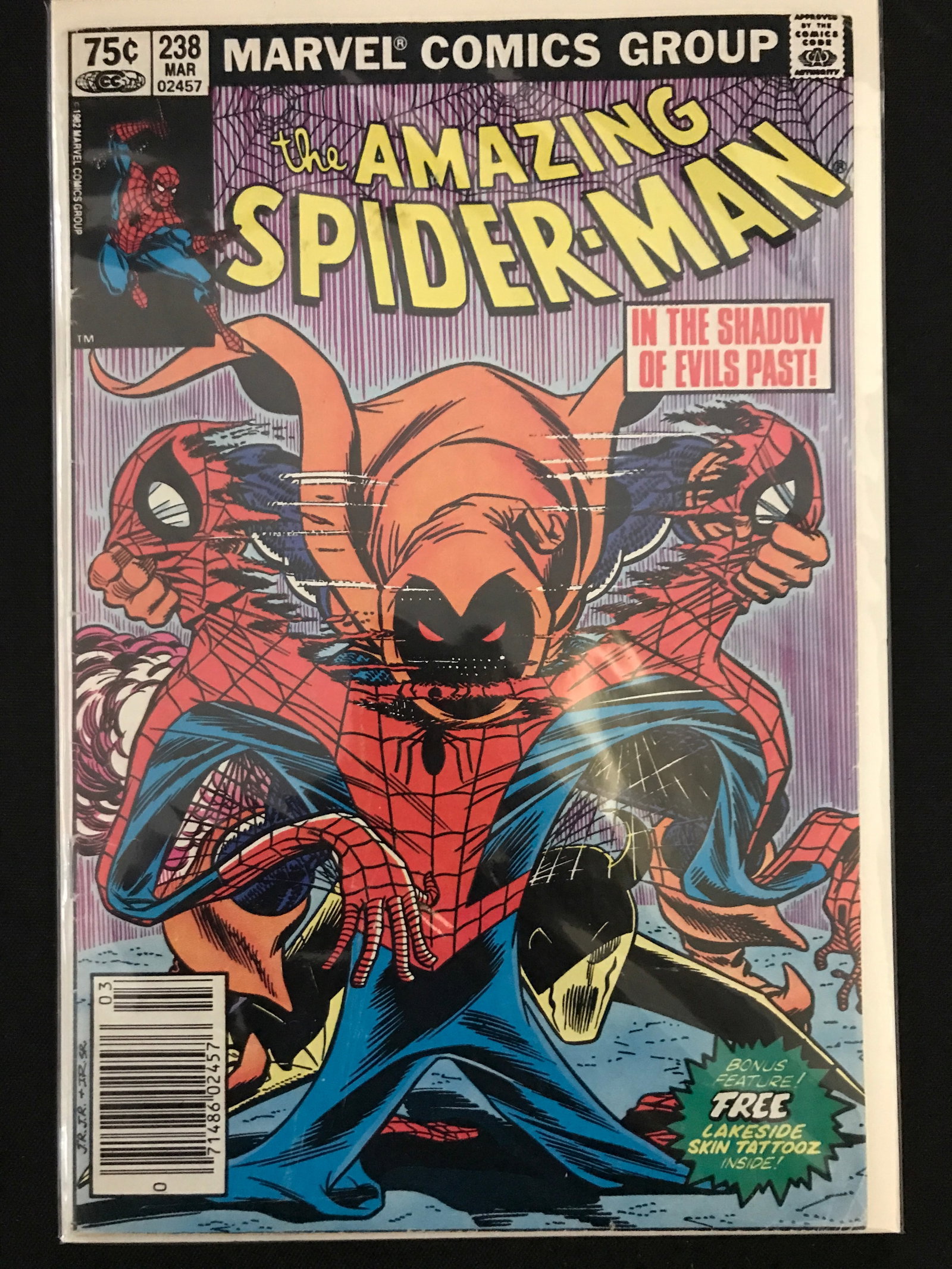 THE AMAZING SPIDERMAN NO.238 - MARVEL COMICS (1 of 1)