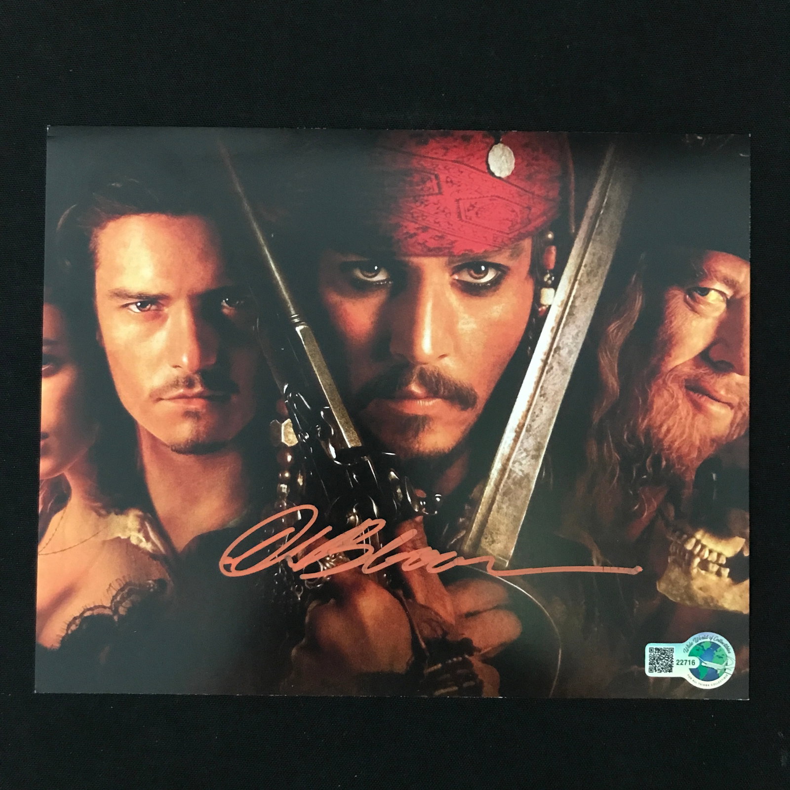 ORLANDO BLOOM SIGNED PIRATES OF THE CARIBBEAN 8X10 - WWOC COA: Prices are in Canadian dollars