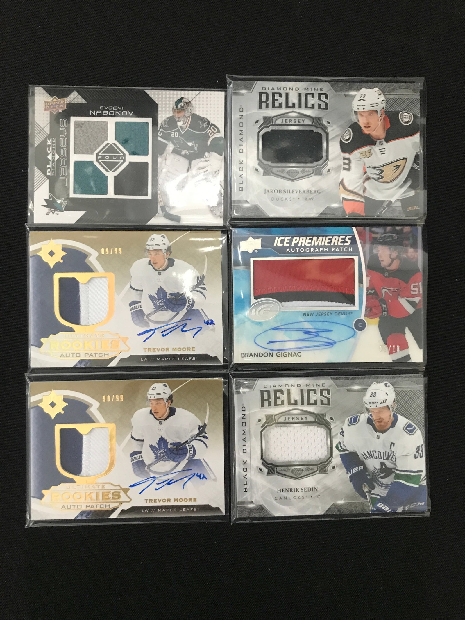 LOT OF 6 HOCKEY PATCH TRADING CARDS INCLUDING 3 SIGNED: Prices are in Canadian dollars
