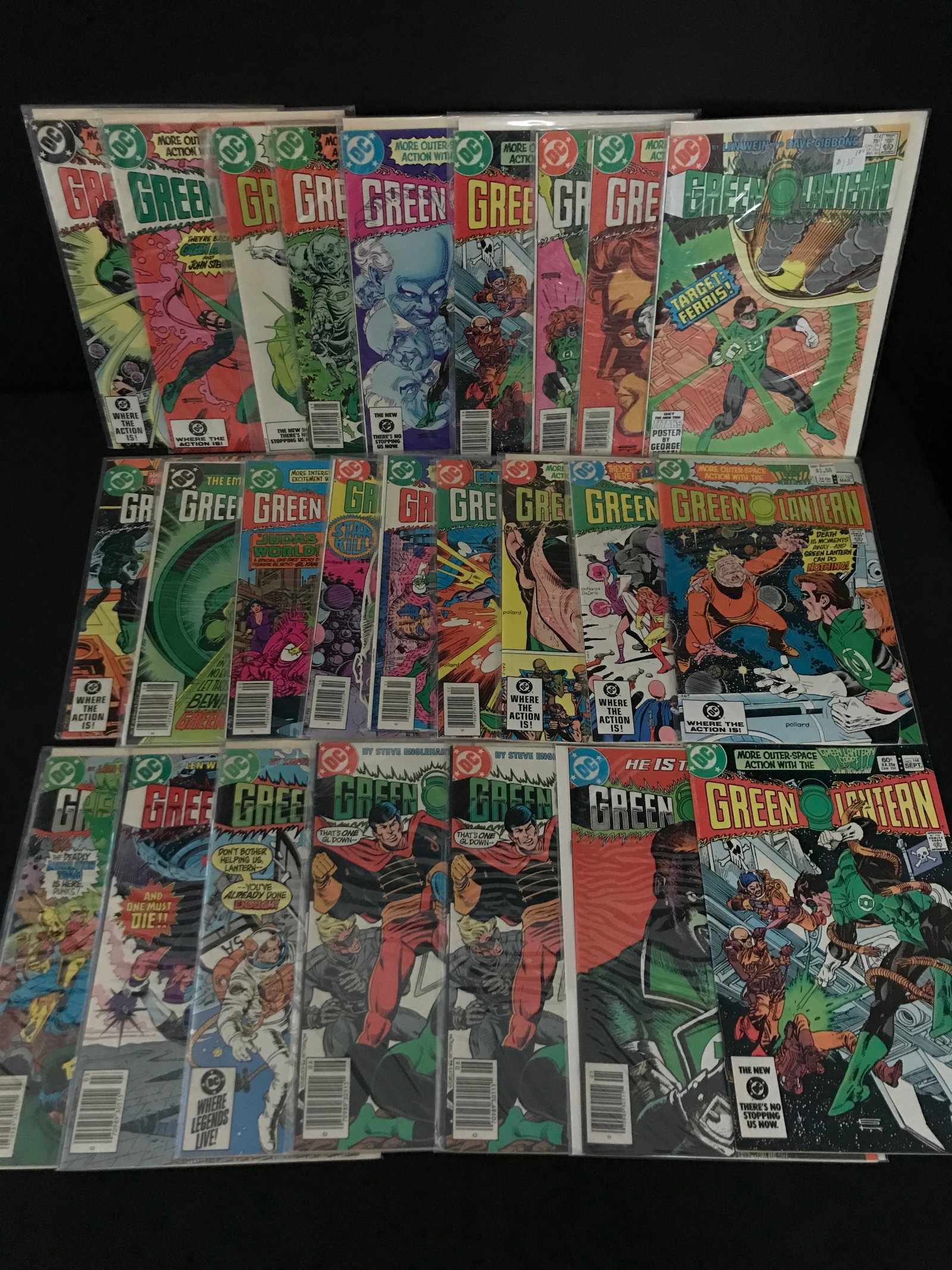 LARGE LOT OF GREEN LANTERN COMICS - DC COMICS (1 of 1)