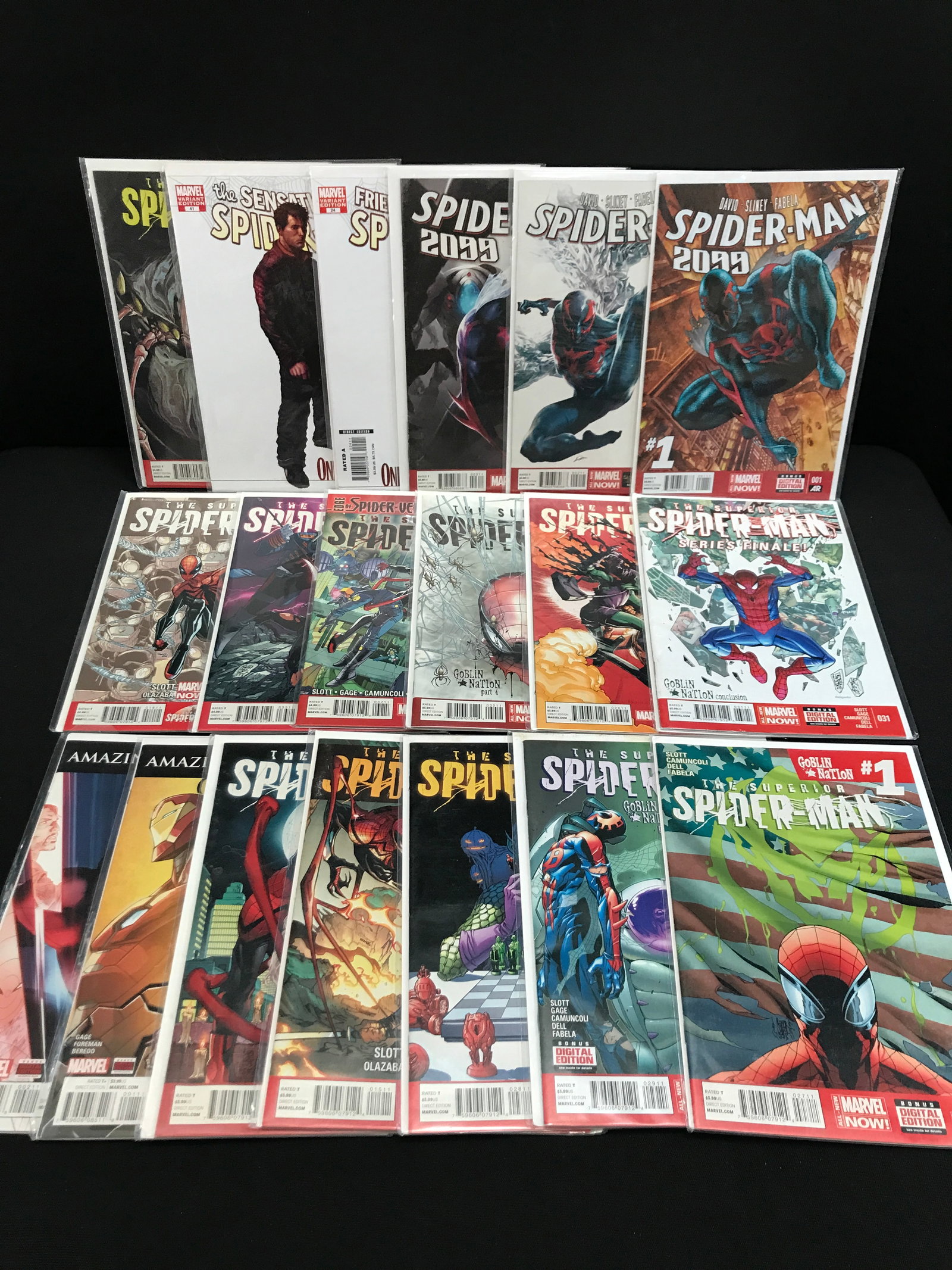 LOT OF 19 SPIDERMAN COMICS - MARVEL COMICS (1 of 1)