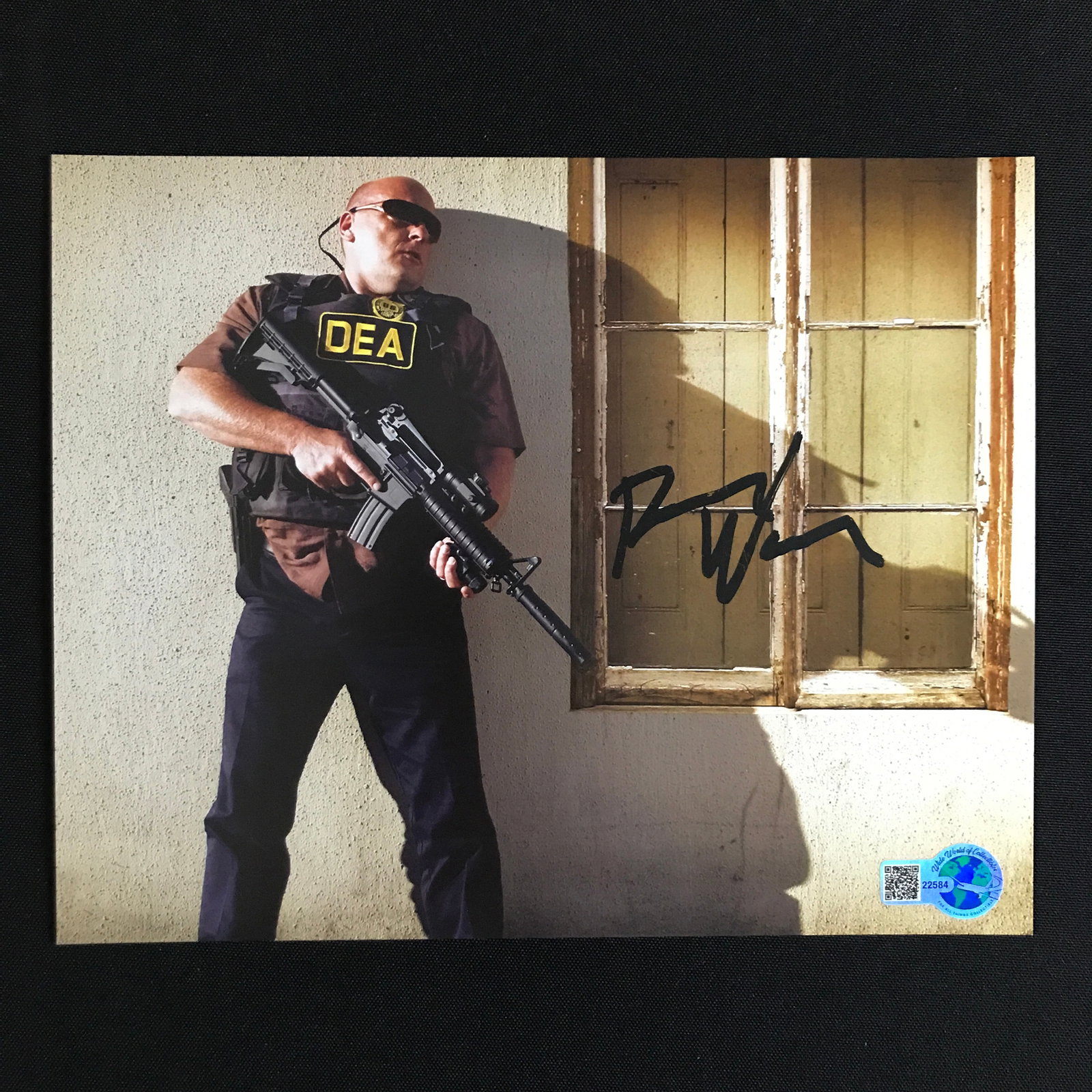 DEAN NORRIS SIGNED BREAKING BAD 8X10 - WWOC COA: Prices are in Canadian dollars