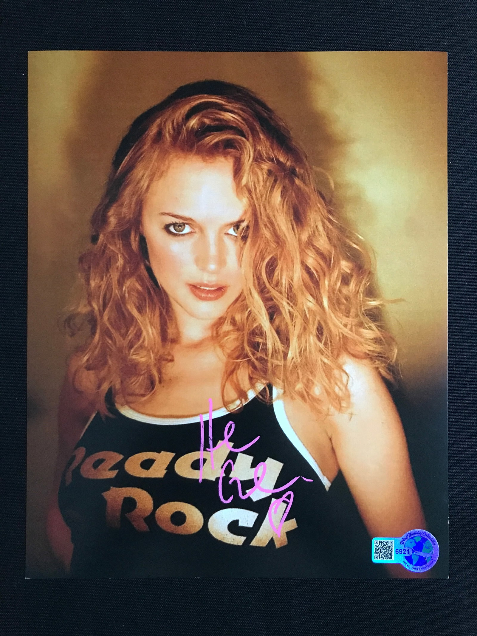 HEATHER GRAHAM SIGNED BOOKIE NIGHTS 8X10 - WWOC COA: Prices are in Canadian dollars