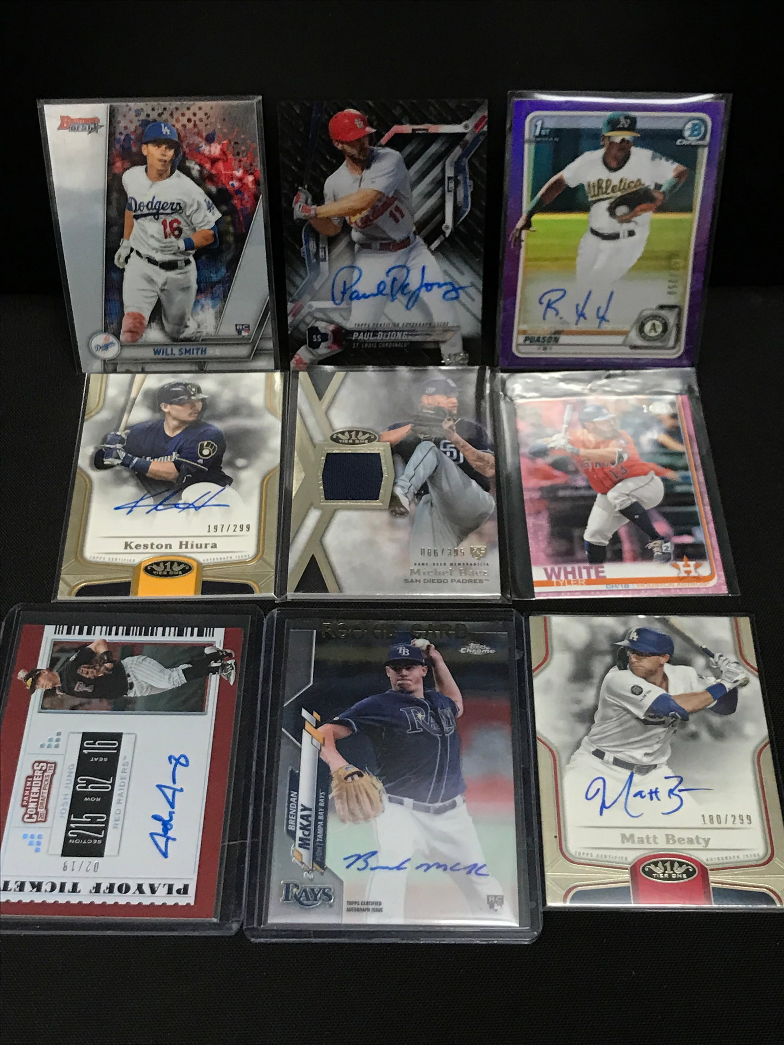 LOT OF 9 BASEBALL TRADING CARDS - INCLUDING SEVERAL SIGNED: Prices are in Canadian dollars