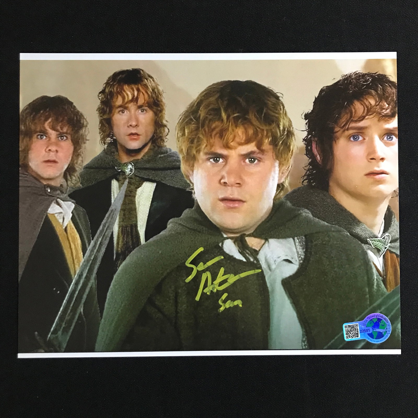 SEAN ASTIN SIGNED LORD OF THE RINGS 8X10 - WWOC COA: Prices are in Canadian dollars