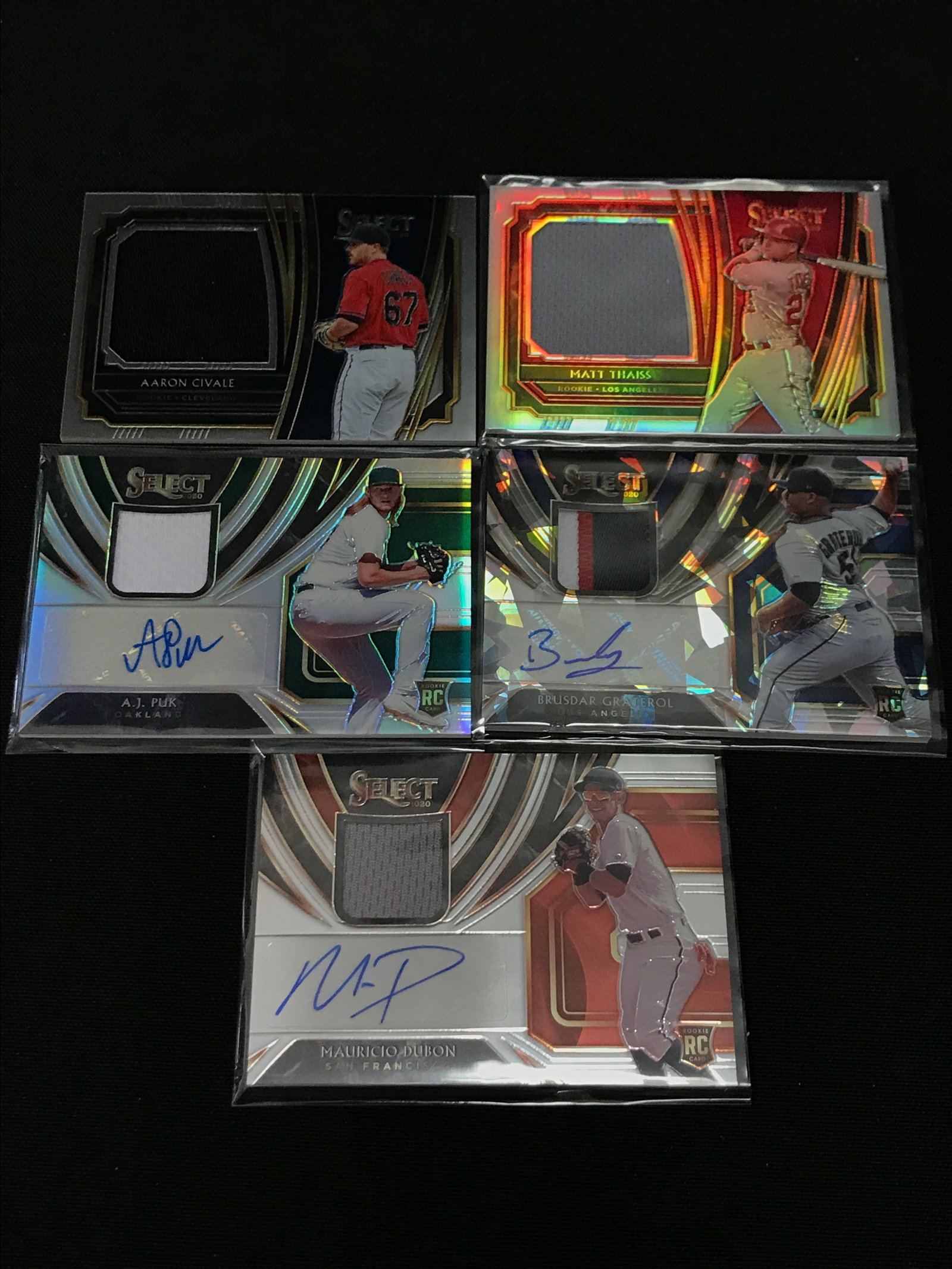 LOT OF 5 BASEBALL TRADING CARDS - INCLUDING 3 SIGNED: Prices are in Canadian dollars
