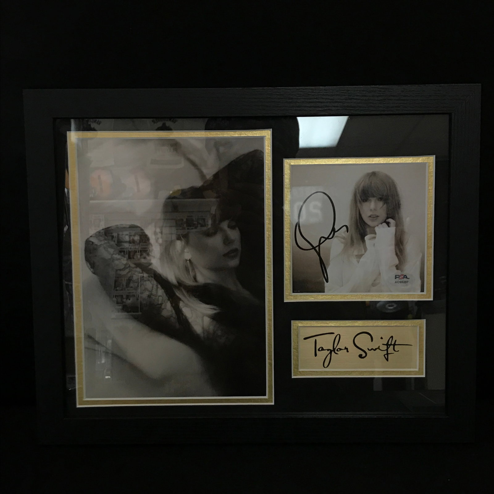 TAYLOR SWIFT SIGNED AND FRAMED PRESENTATION PIECE - PSA COA: Prices are in Canadian dollars