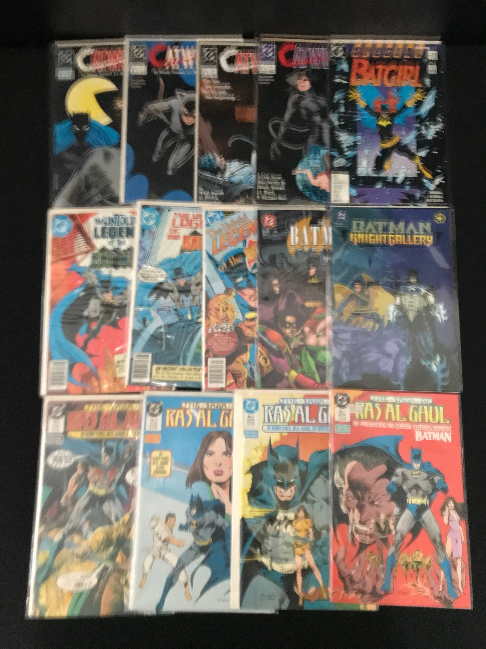 DC COMICS BATMAN AND CATWOMAN COMIC BOOK LOT (1 of 1)