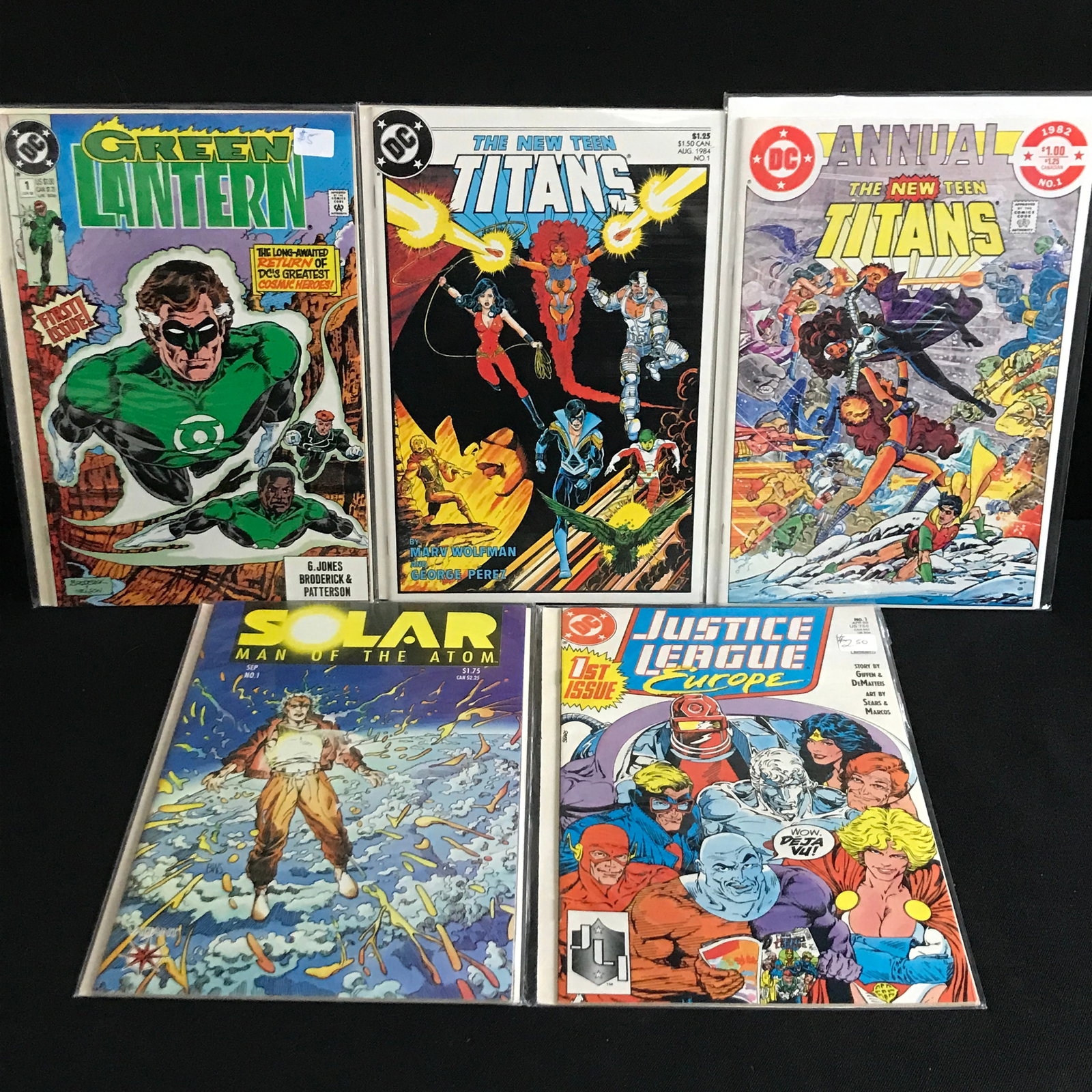 LOT OF 5 X #1 COMICS - VARIOUS PUBLISHERS: Prices are in Canadian dollars