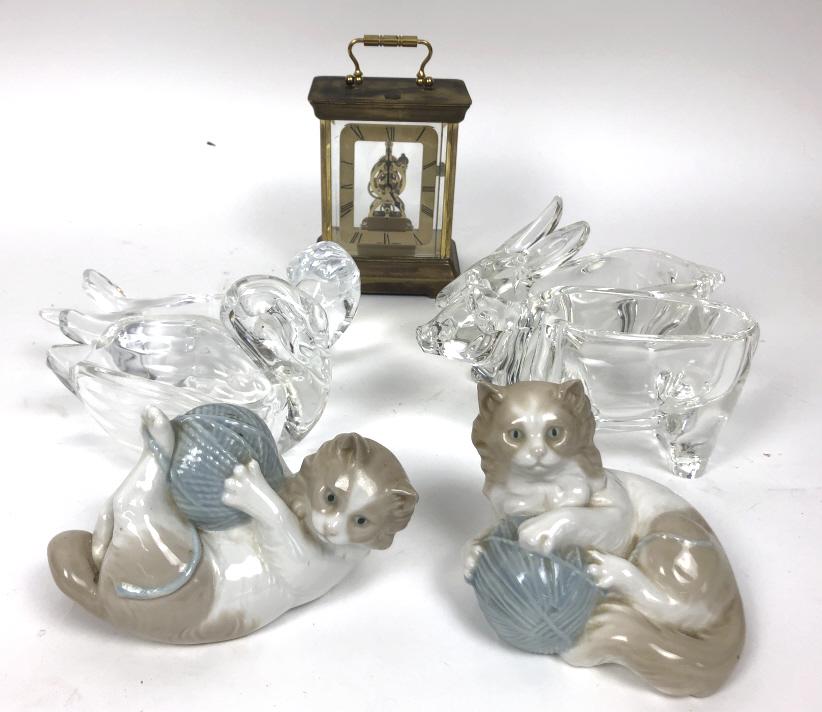 Group of table articles (1 of 11)