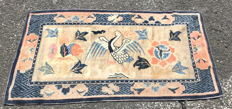 Chinese scatter rug (1 of 4)
