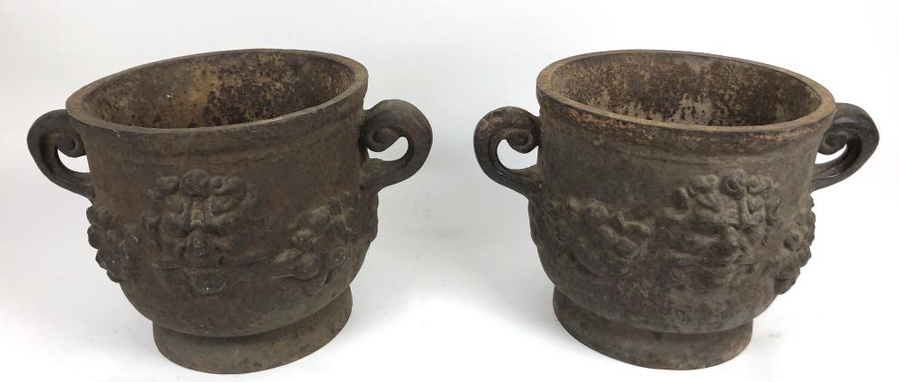 Pair of Swedish cast iron planters (1 of 6)