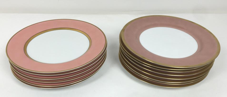 Set of 8 Fitz and Floyd service plates: Versailles pattern, dusty rose color Together with 6 Renaissance pattern plates 10 1/4" dia Condition, one Renaissance pattern plate chipped, need cleaning