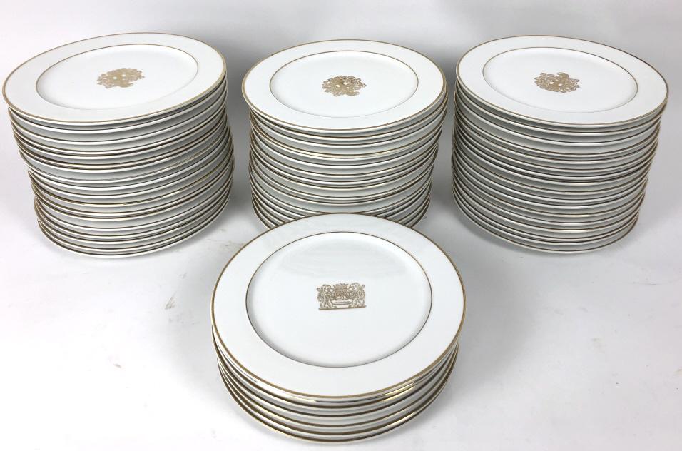 Group of Rosenthal dinner plates (1 of 8)