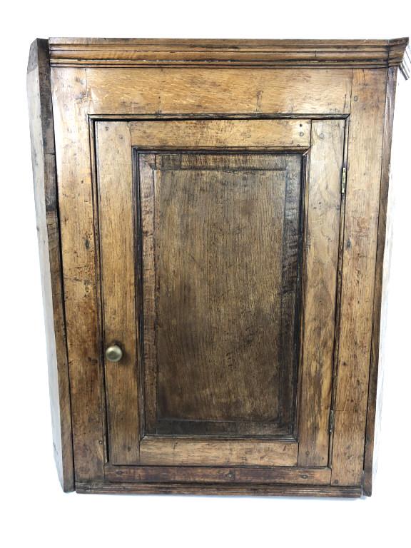 Oak hanging corner cabinet (1 of 6)