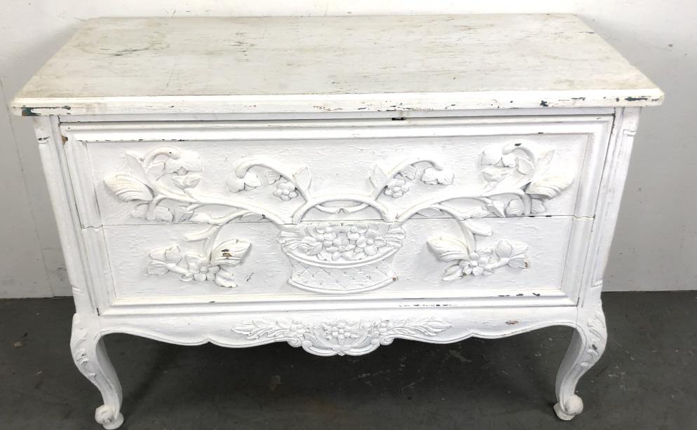Neoclassical style paint decorated commode (1 of 5)
