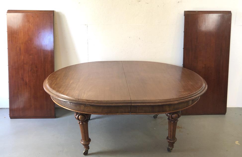 Victorian Mahogany Crank Table (1 of 7)