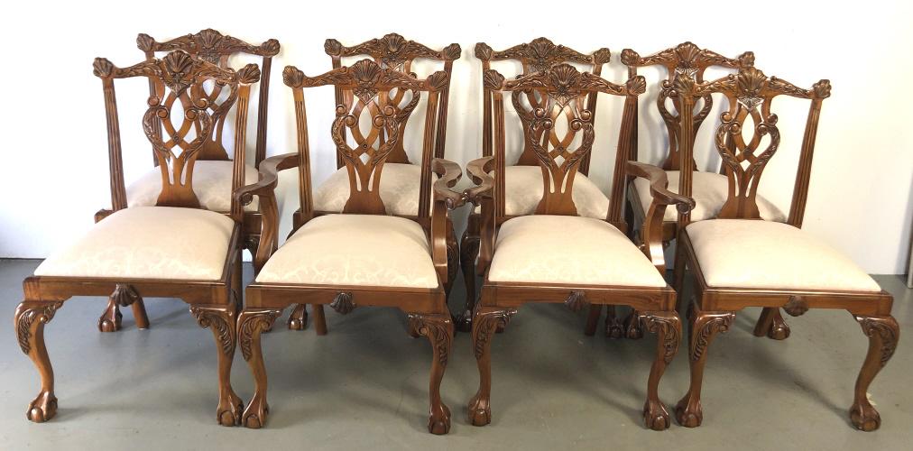 Set of 8 Chippendale Style Chairs (1 of 6)