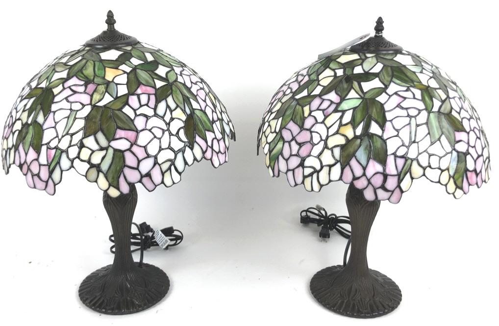 A Pair of Tiffany Style Lamps (1 of 4)