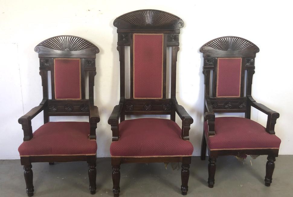 3 Throne Chairs Provenance, Oddfellows Lodge, New (1 of 7)